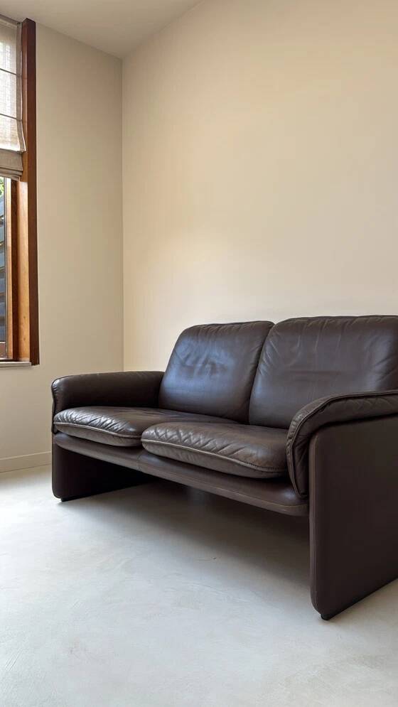 Vintage DS-61 leather 2-seater sofa by de Sede