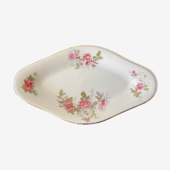 Delight in earthenware floral decoration