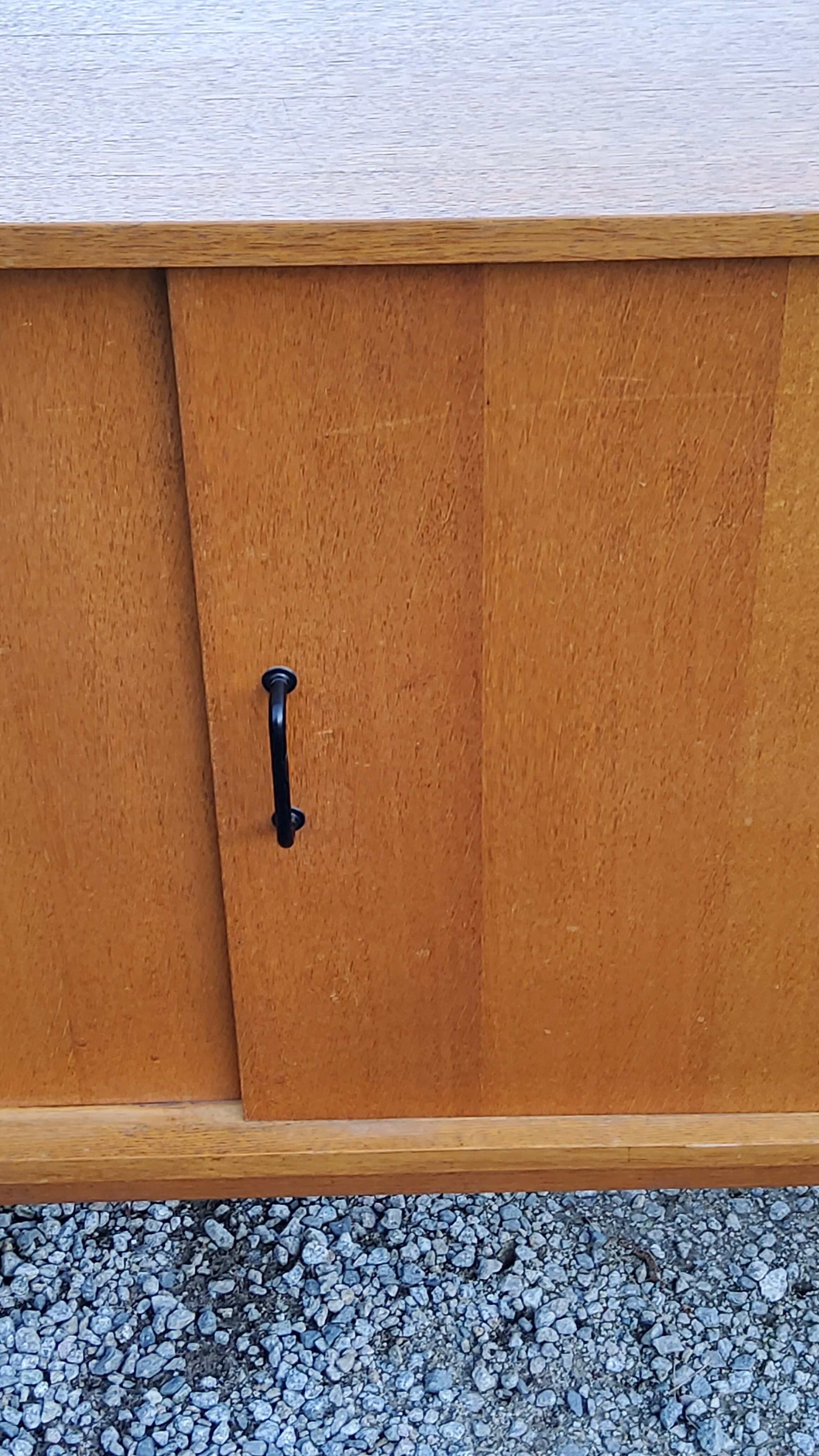 Vintage gold blond oak row 3 sliding doors