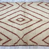 Handcrafted moroccan berber carpet 160 x 128 cm
