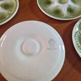 Vintage oyster service Moulin des Loups Orchies barbotine, 12 plates