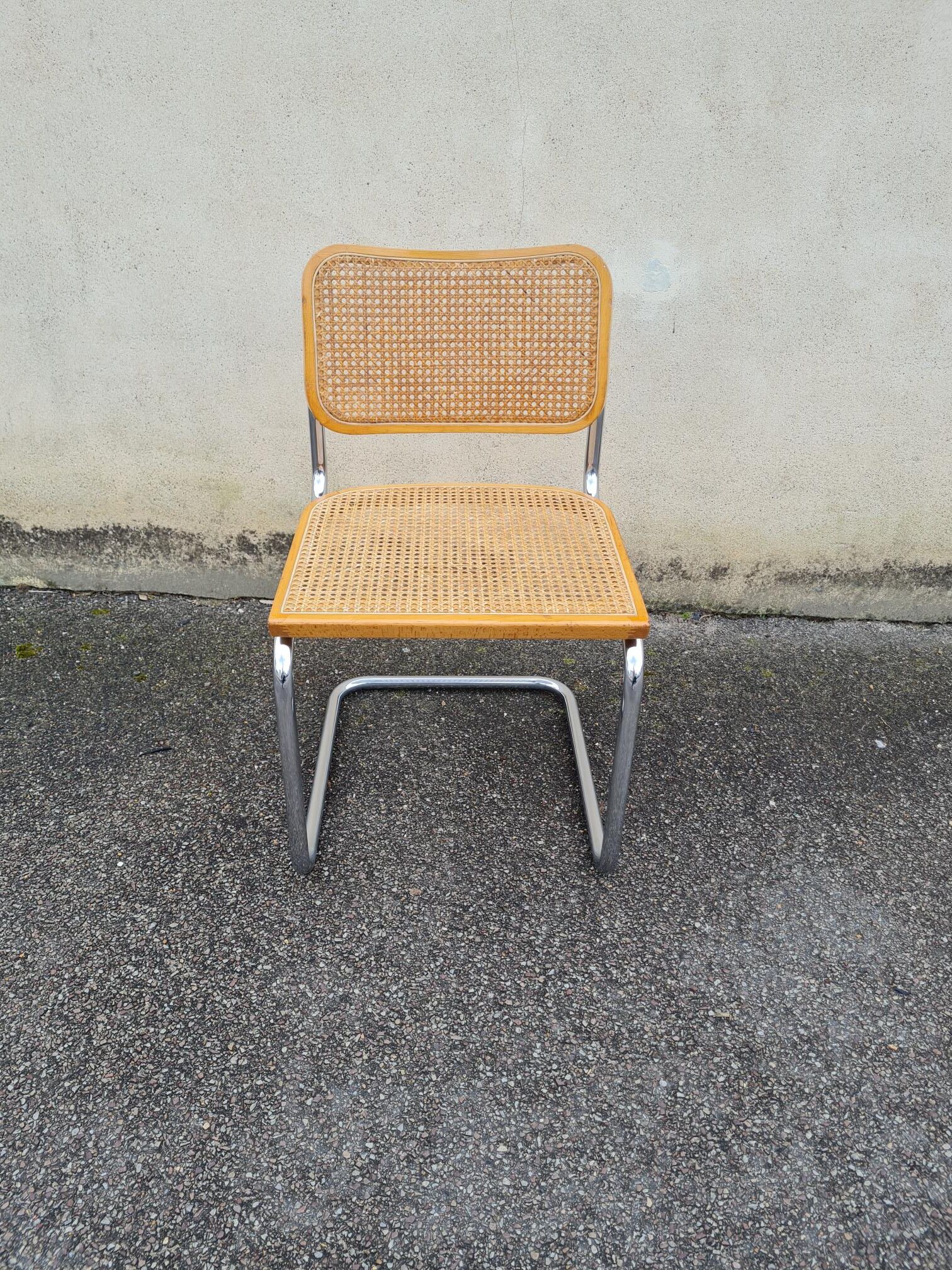 Cesca B32 chair by Marcel Breuer