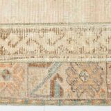 2x3 Rug For Accent Soft Beige Vintage Rug, 57x105Cm SK 22575