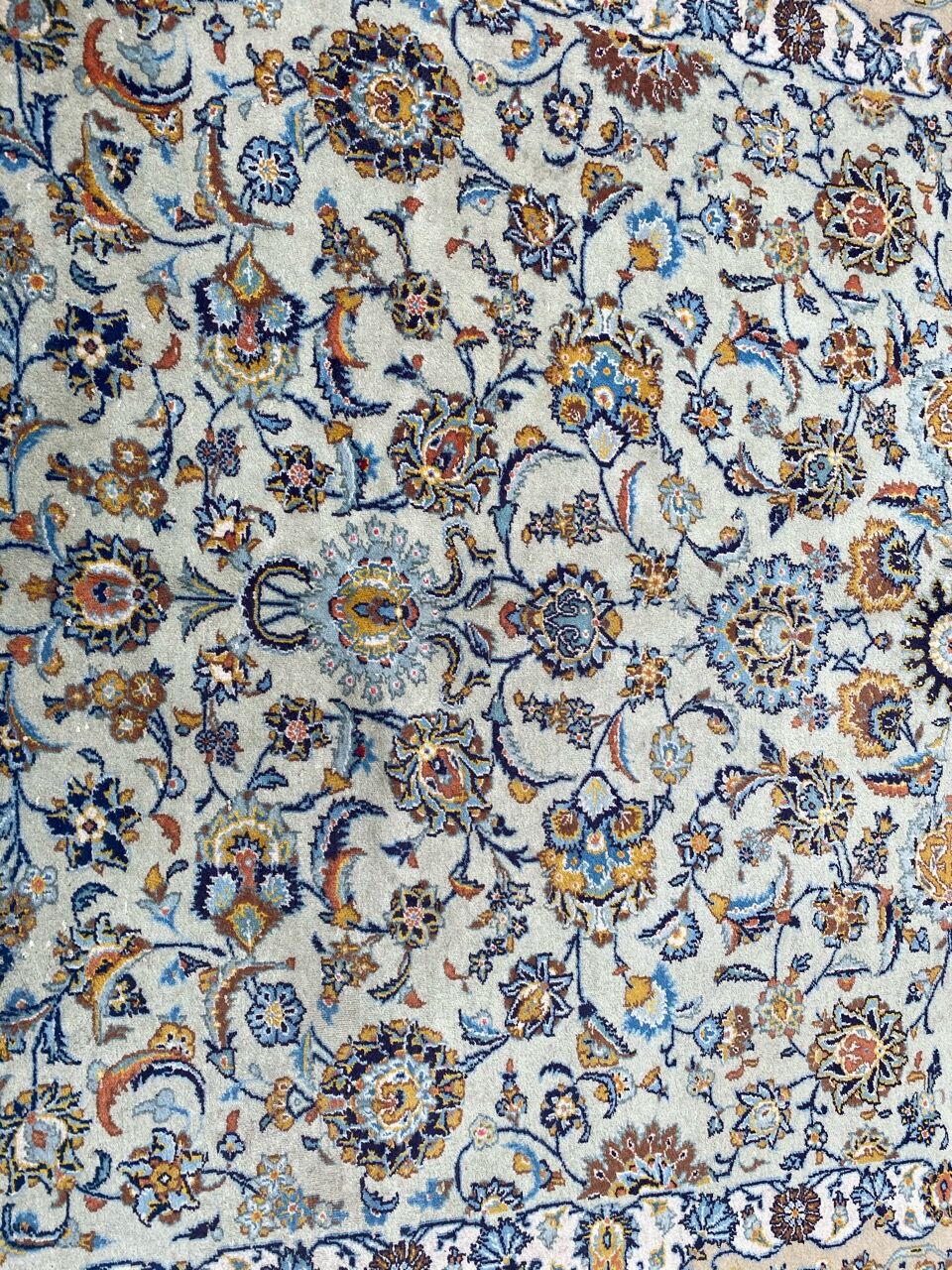 Beautiful large vintage Persian carpet of Kashan 230x330 cm