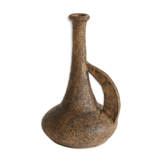 Vase de style primitif