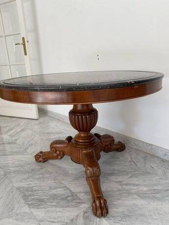 Antique gueridon
