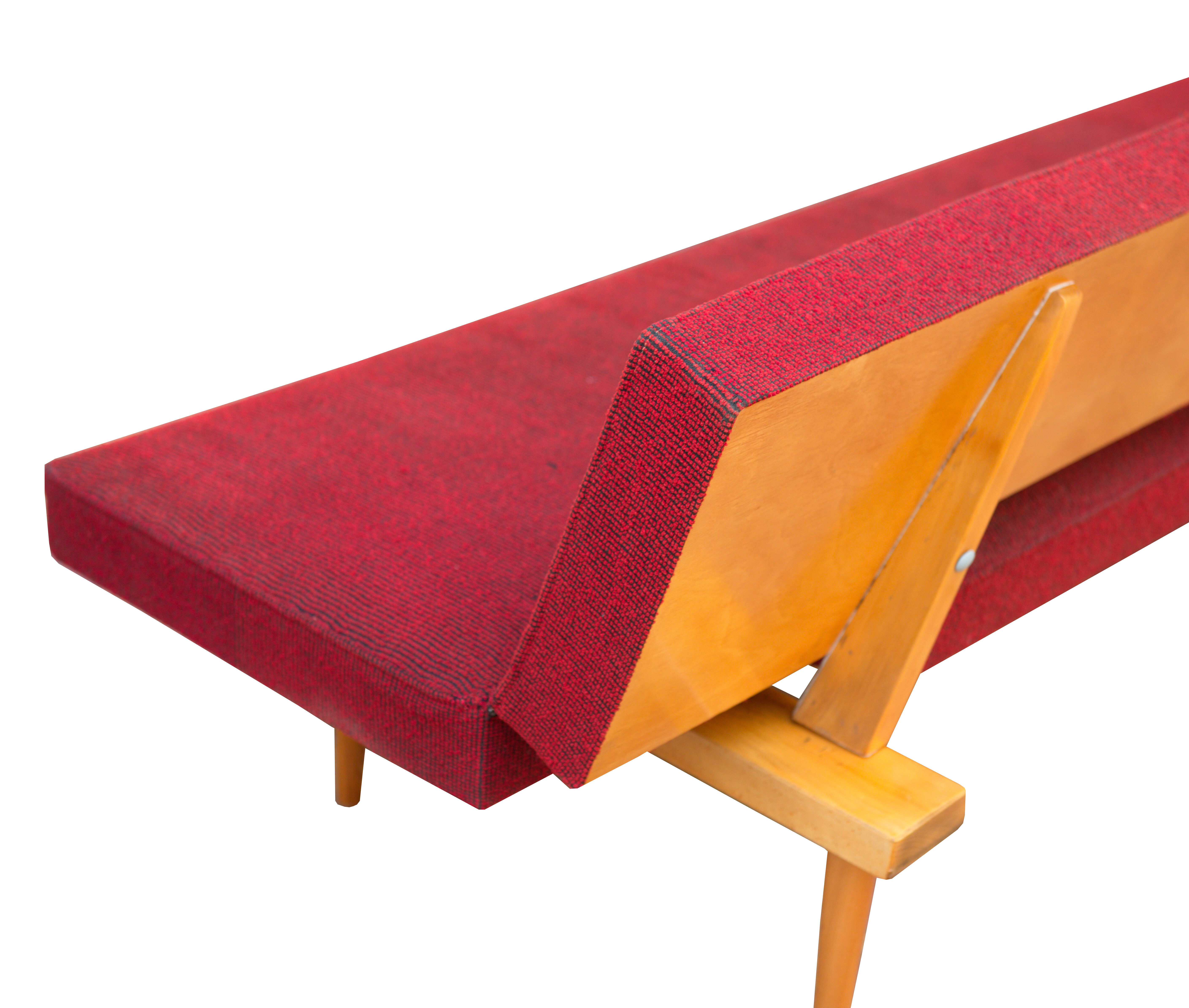 Daybed by Miroslav Navratil