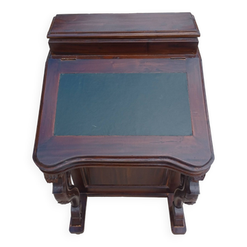 Victorian furniture