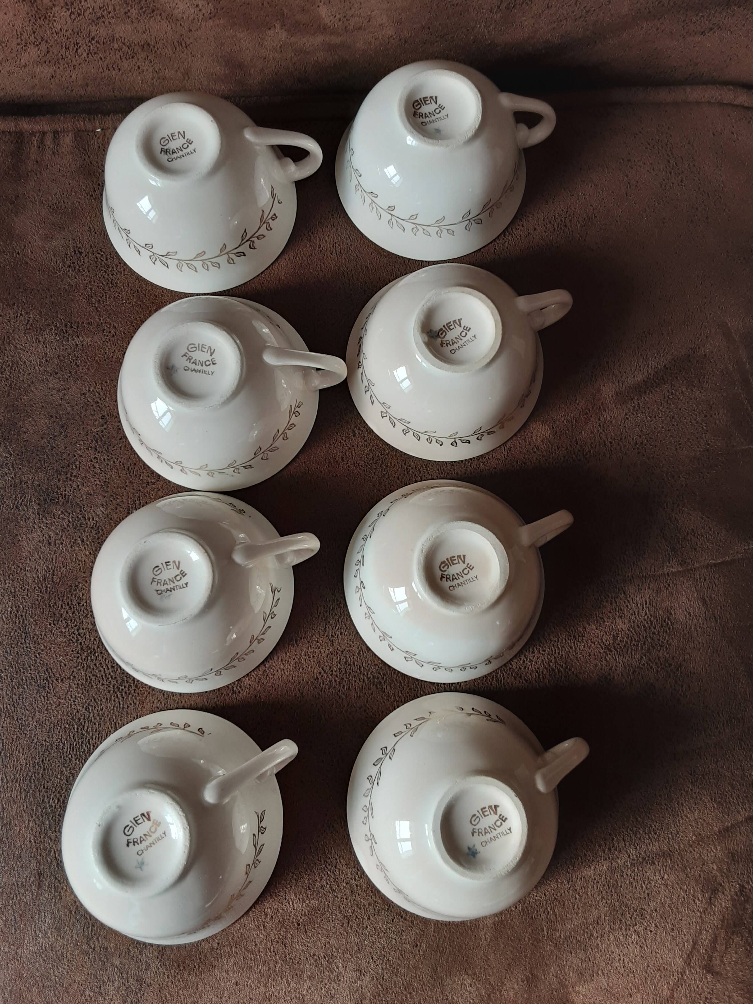 Set of 8 Gien cups