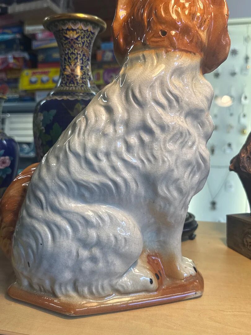 Set of 2 Dog Statues – Staffordshire – Ornament – Vintage Pair