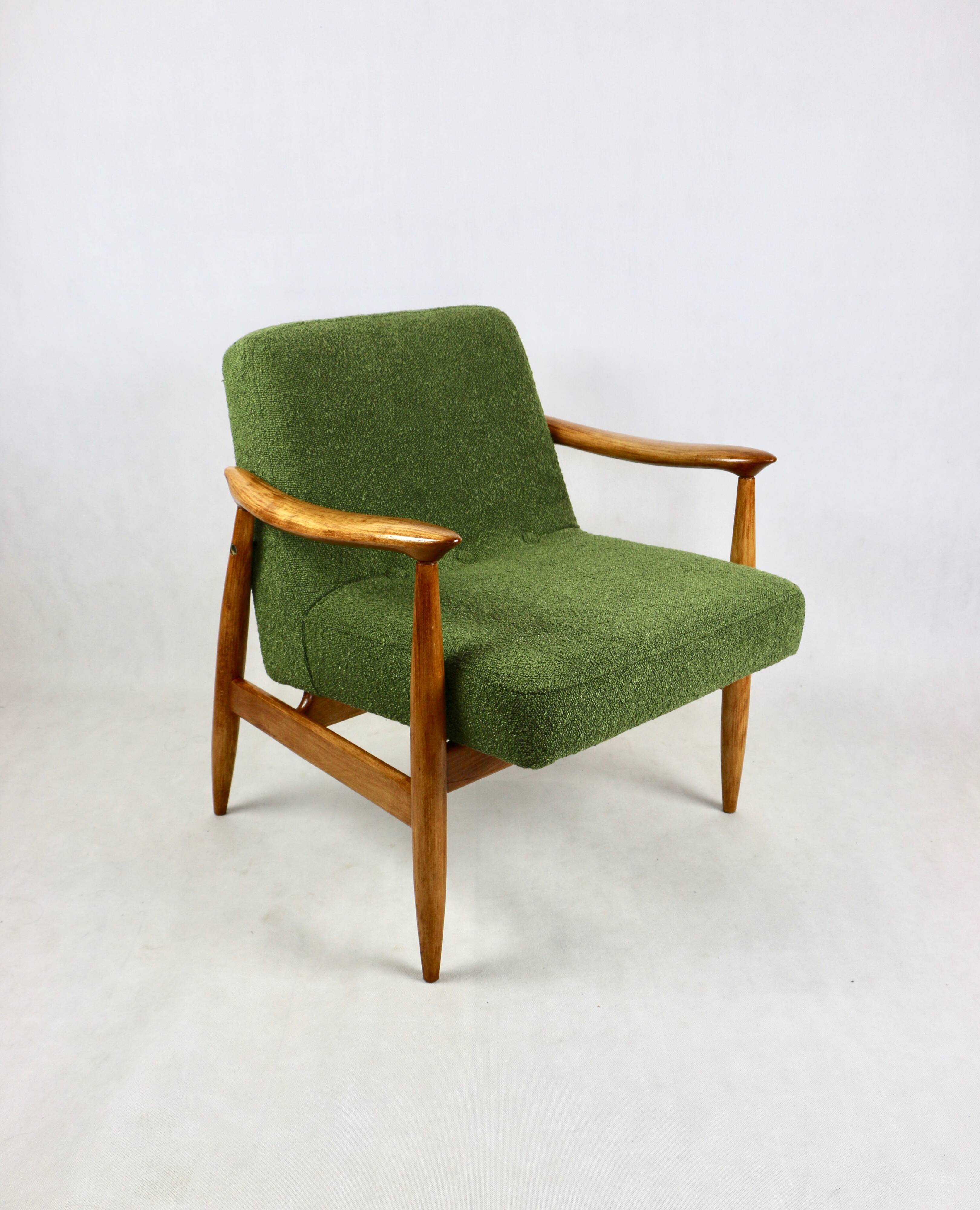 Vintage armchair GFM 300-202 design J.Kedziorek Loft 70s green boucle - 2 pieces available