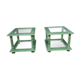 Paire de bouts de canapé  carrés en bois céruse vert