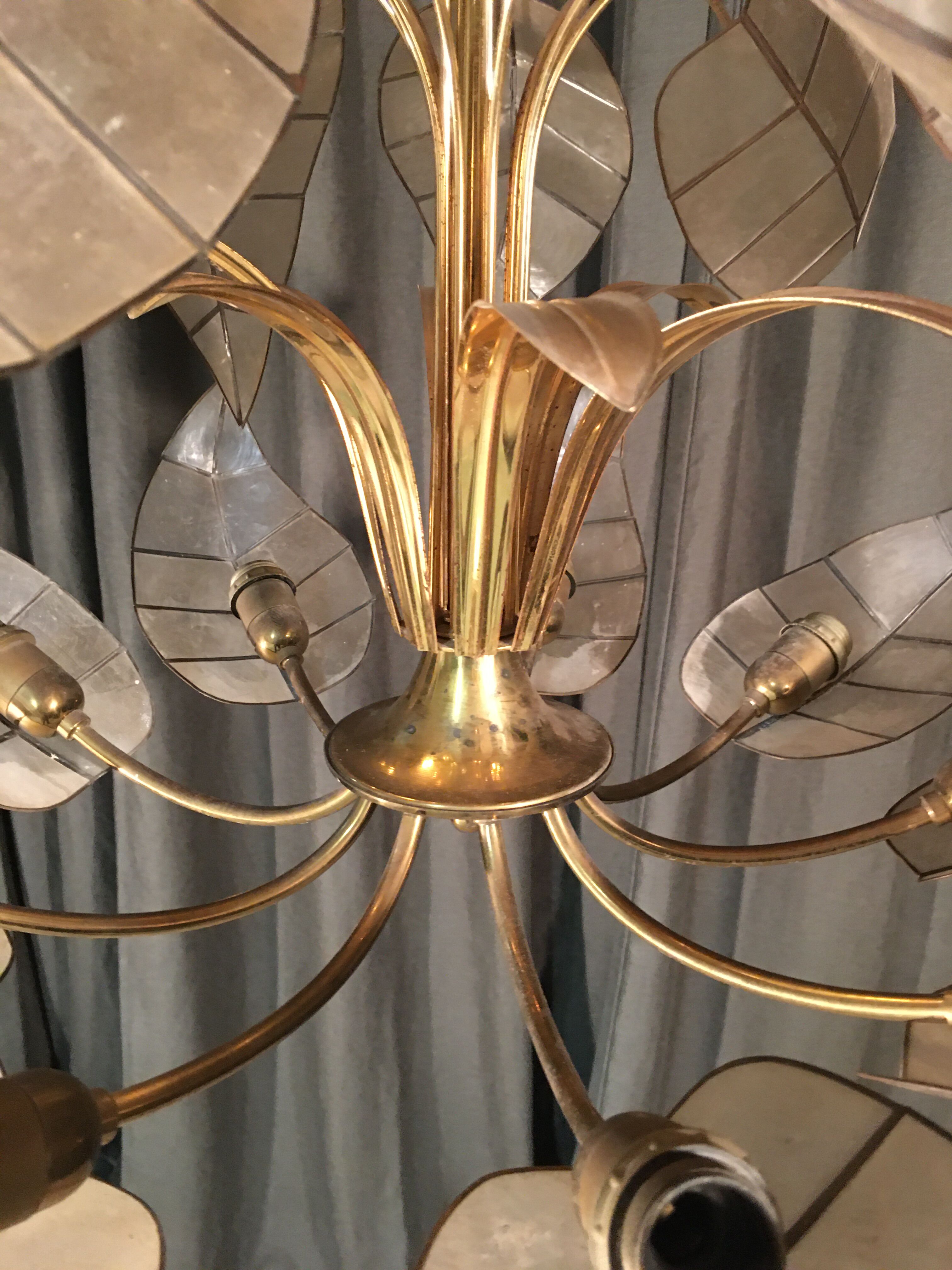 Mother-of-pearl light 1970
