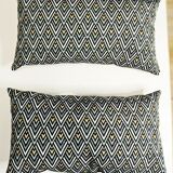 Paire de coussins Art déco en tissu d'ameublement