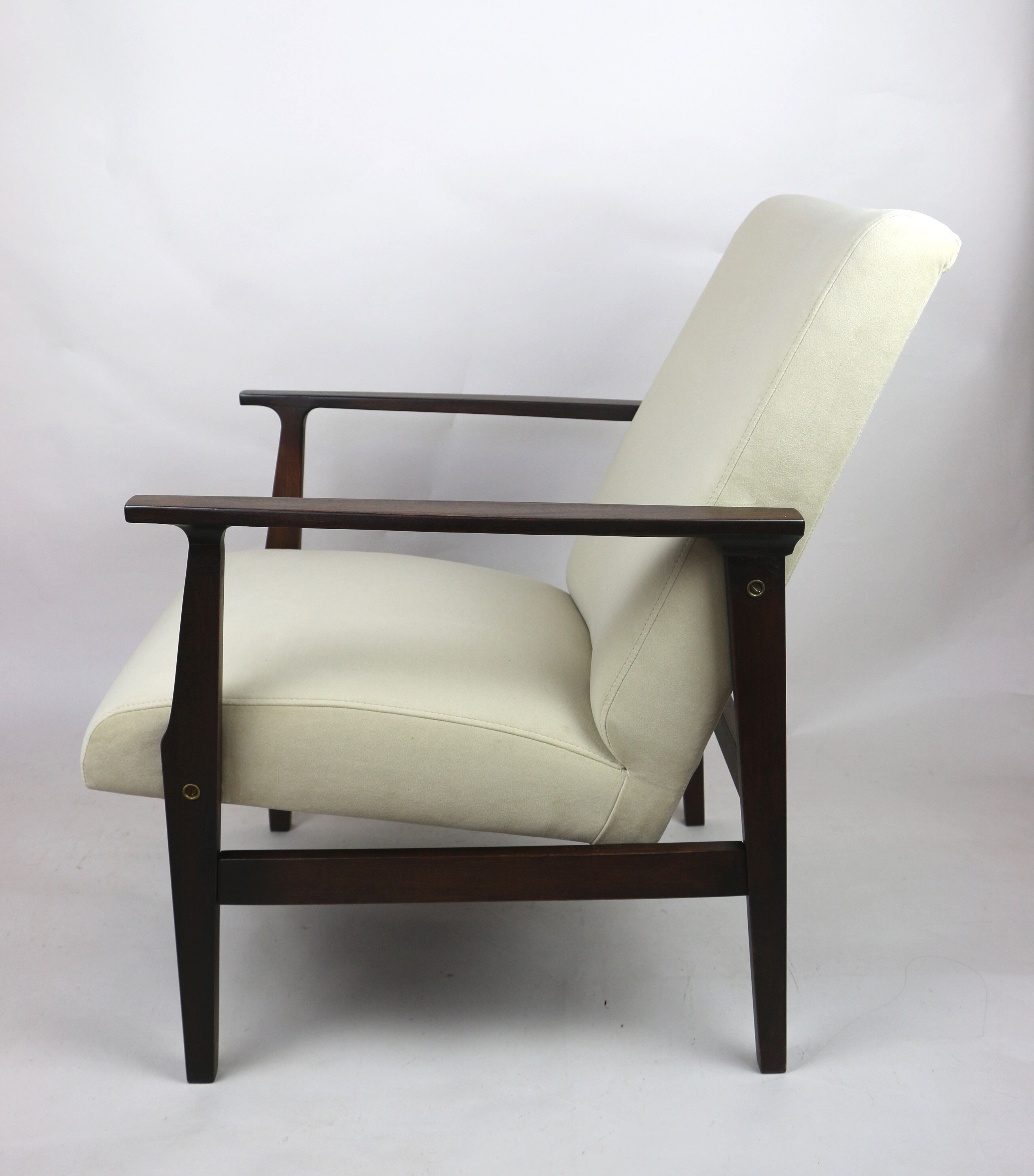 Fauteuil beige velvet années 1970