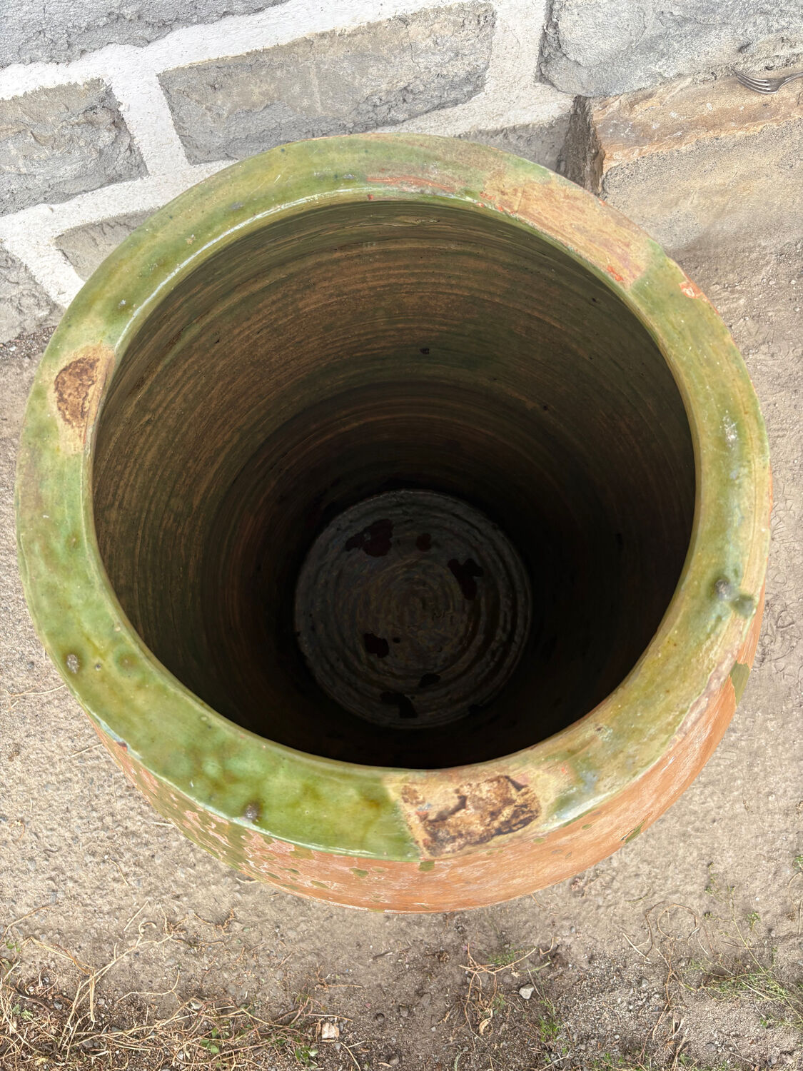 Large green glazed terracotta jar, Spain, 19th century.