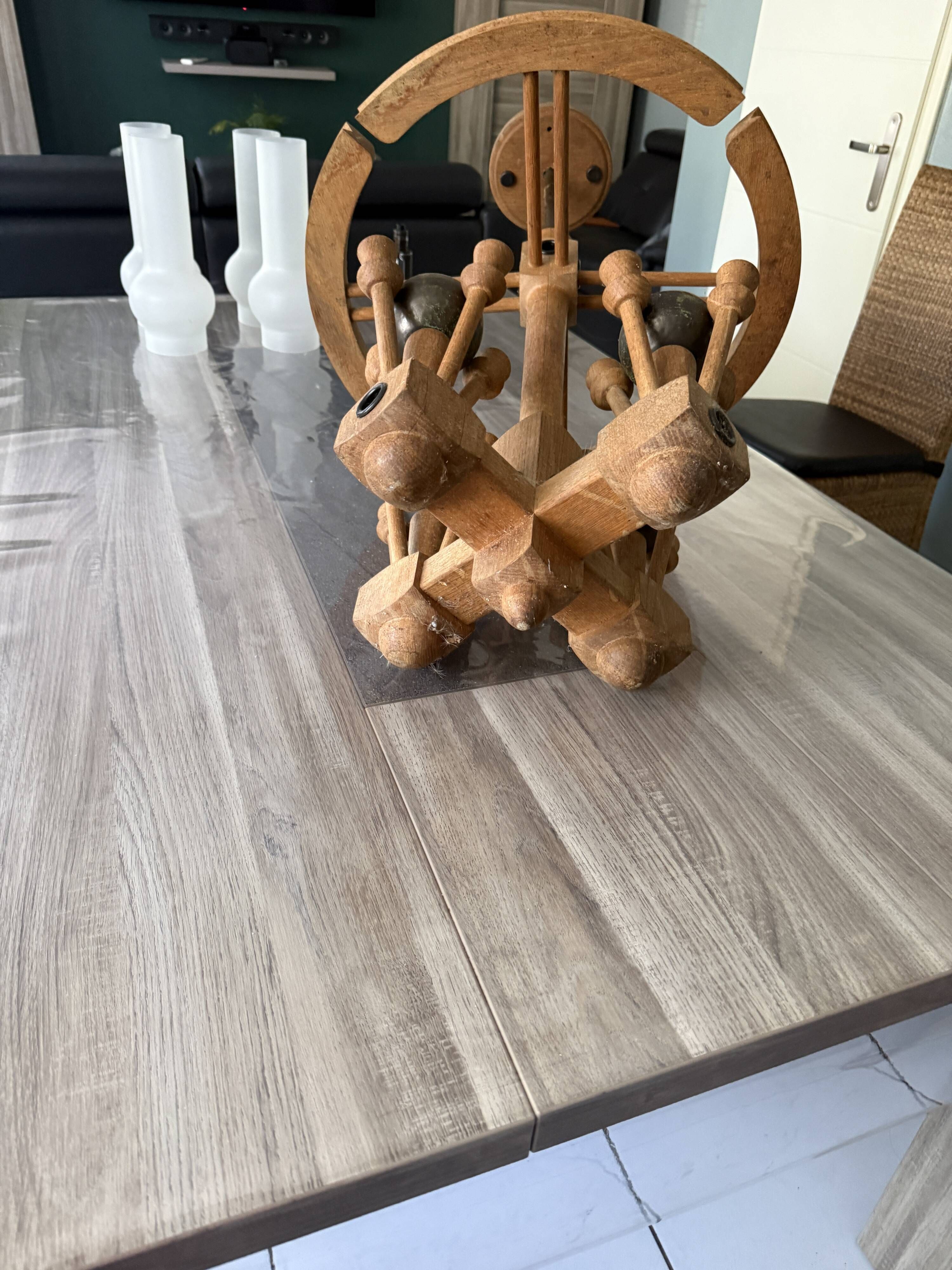 Lustre Guillerme & Chambron – Votre Maison – Chêne et opaline