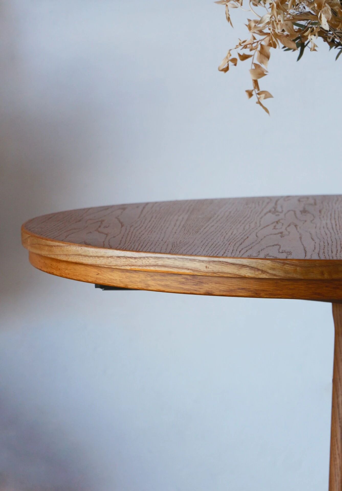 Vintage oak extendable dining table | Scandinavian design