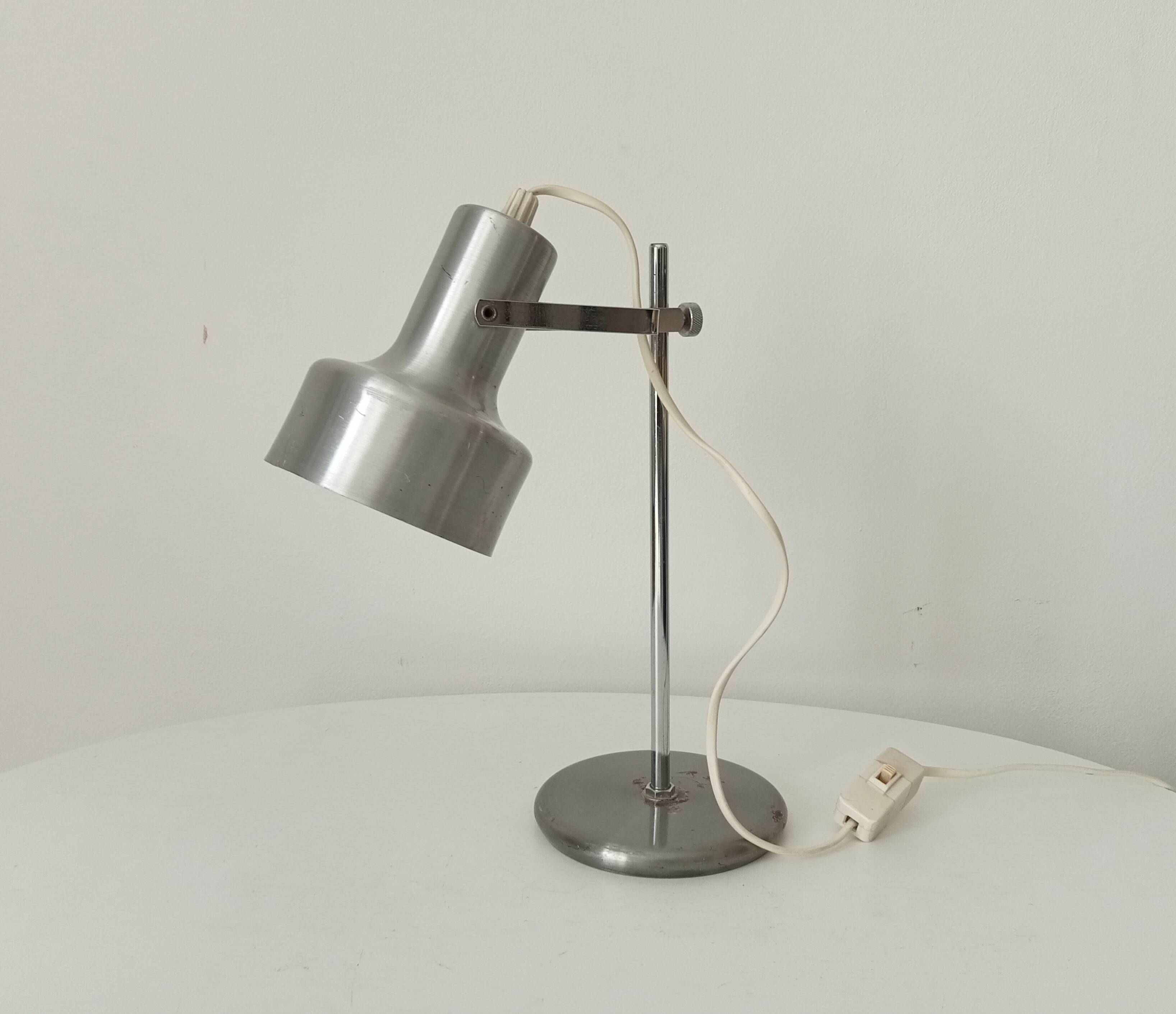 Vintage 70s articulated desk lamp