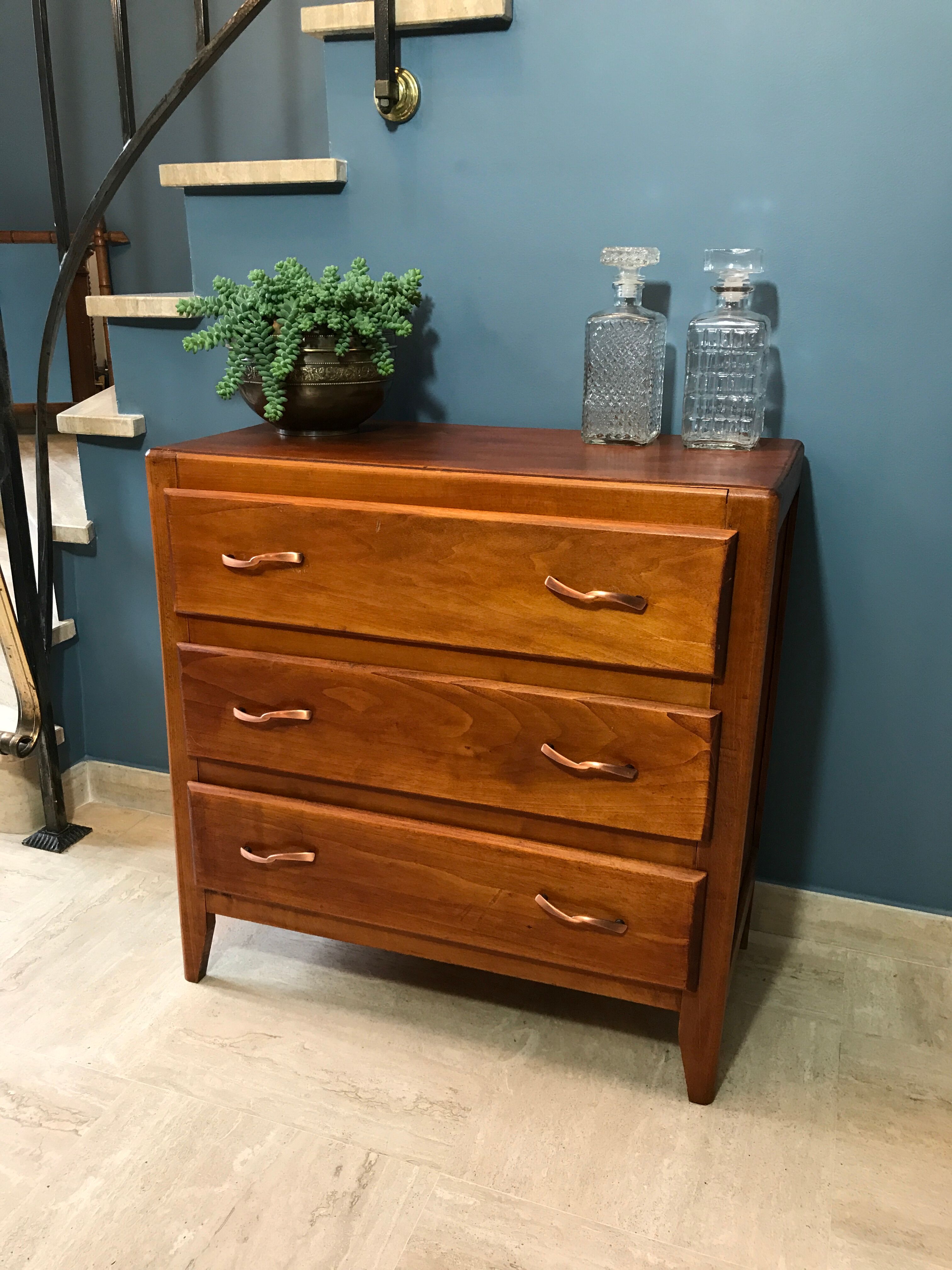 Vintage dresser 1950