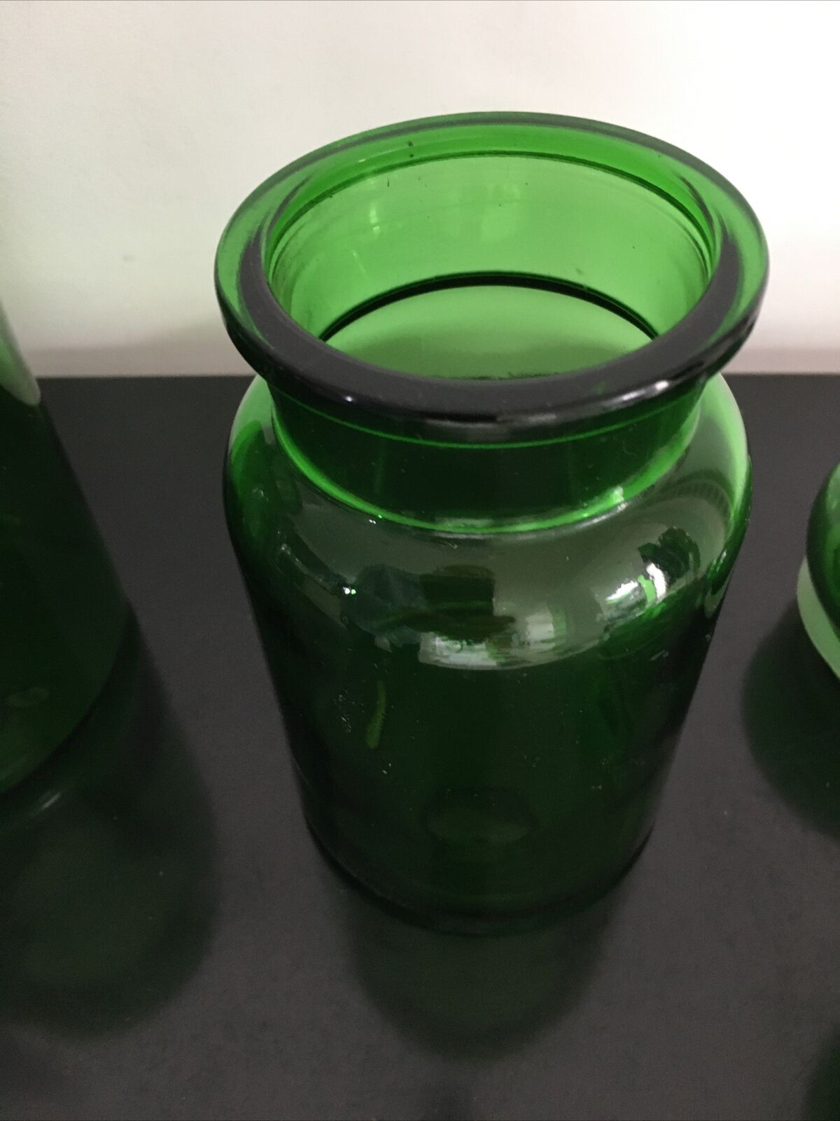 Lot de 2 bocaux en verre vert