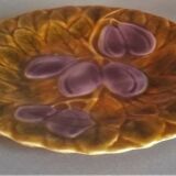 Plate slip plums Sarreguemines early twentieth century