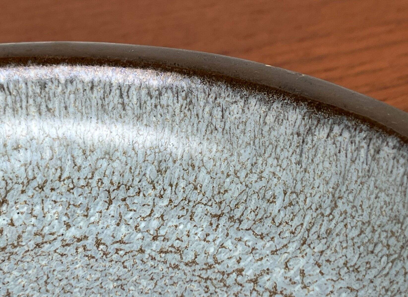 Bowl in modern Danish studio pottery from the mid-century by Frank Keramik, 1960s.