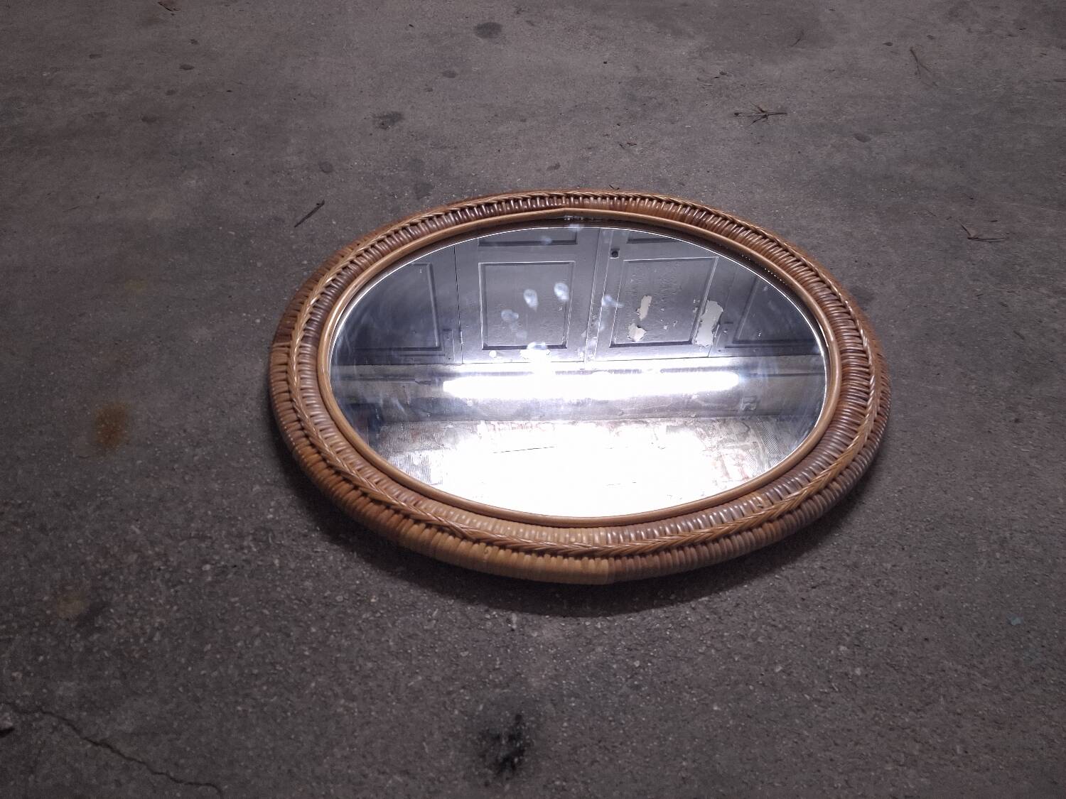 Miroir en rotin vintage