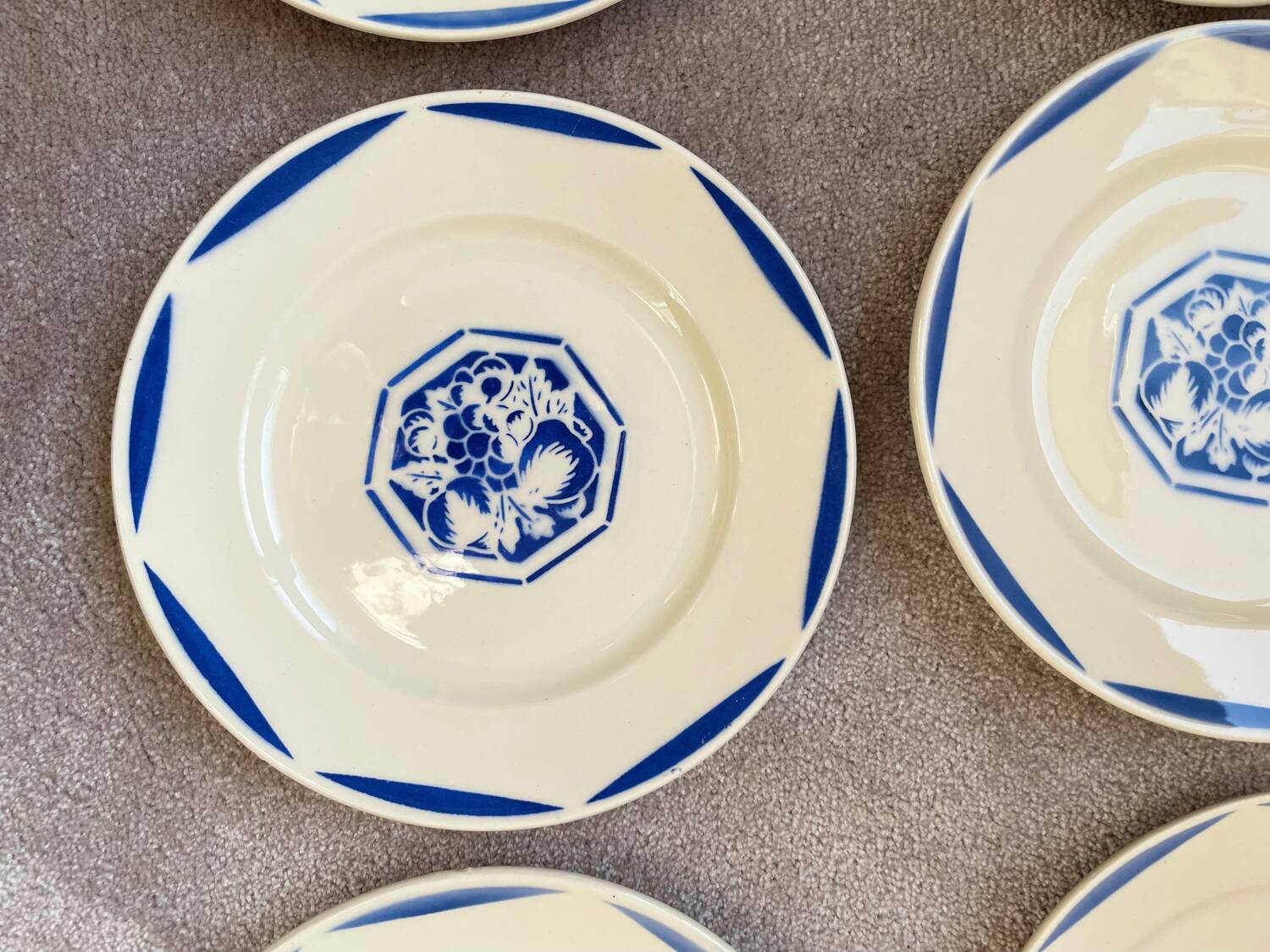 6 K&G Luneville Art Deco Dessert Plates Fructidor Model