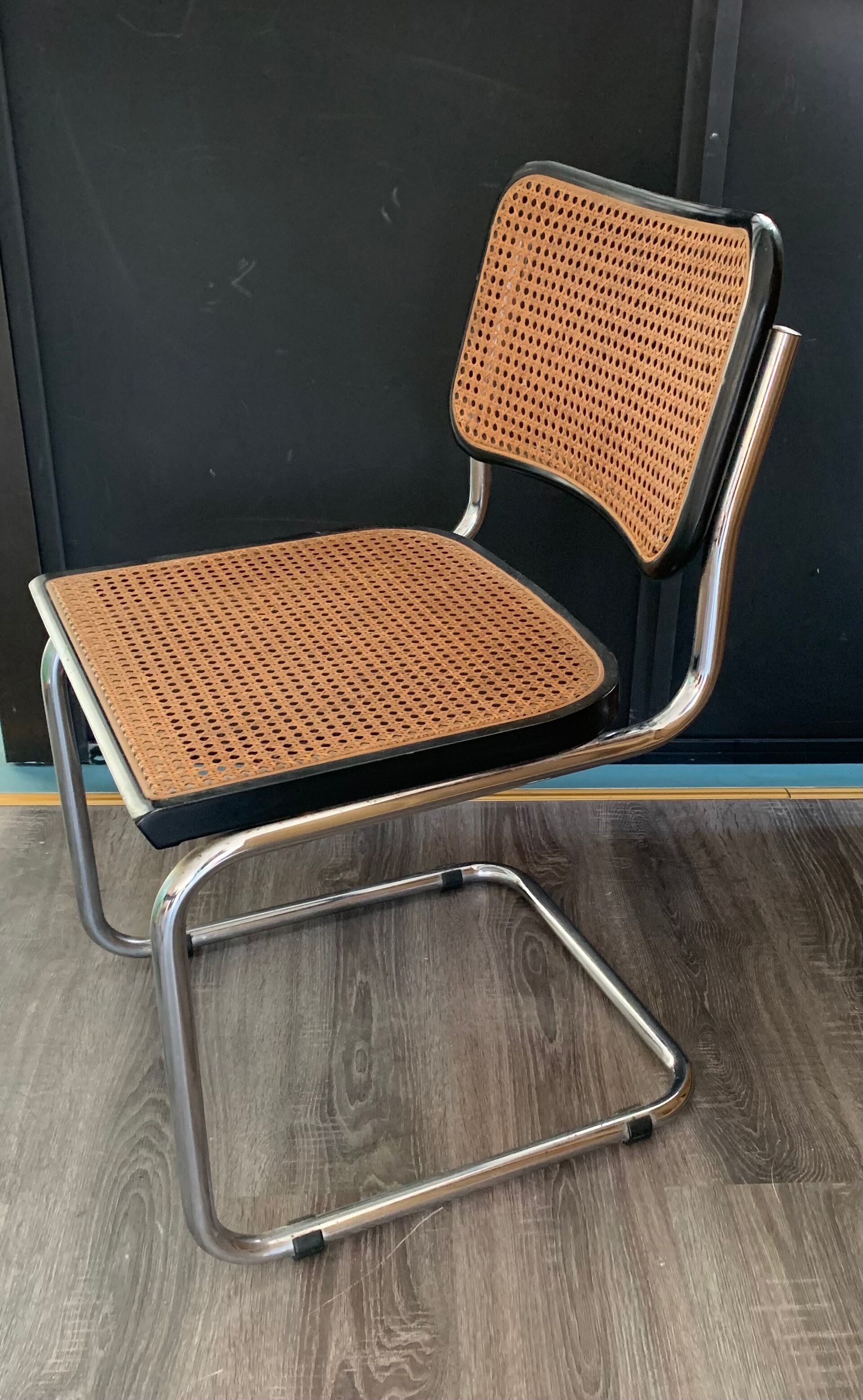 Breuer chair cannée