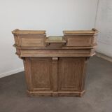 Store reception counter