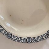 Iron earth serving dish