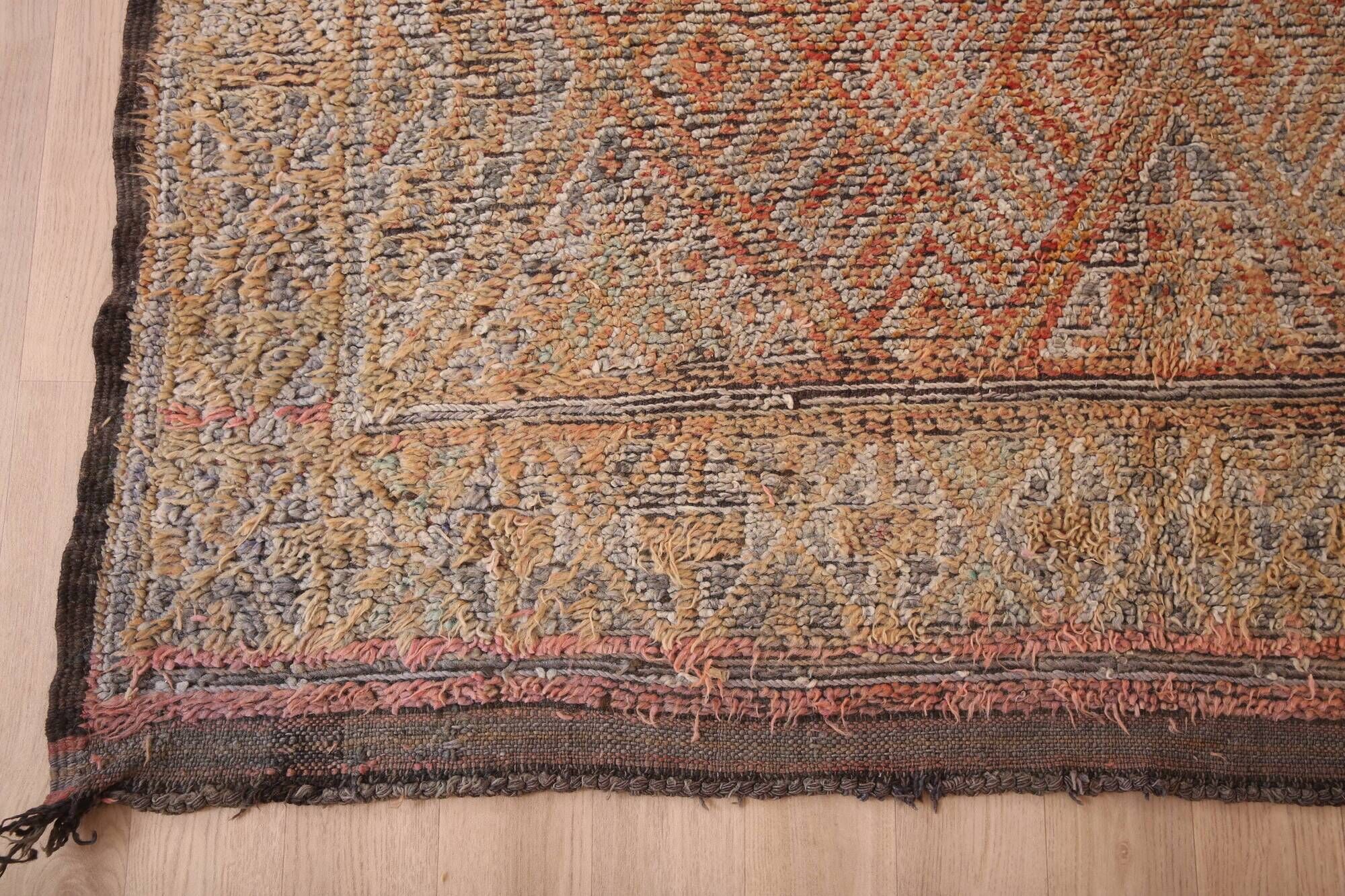 Vintage Moroccan Rug 179 x 276 cm, Berber Wool Rug Handmade, Bohemian Rug