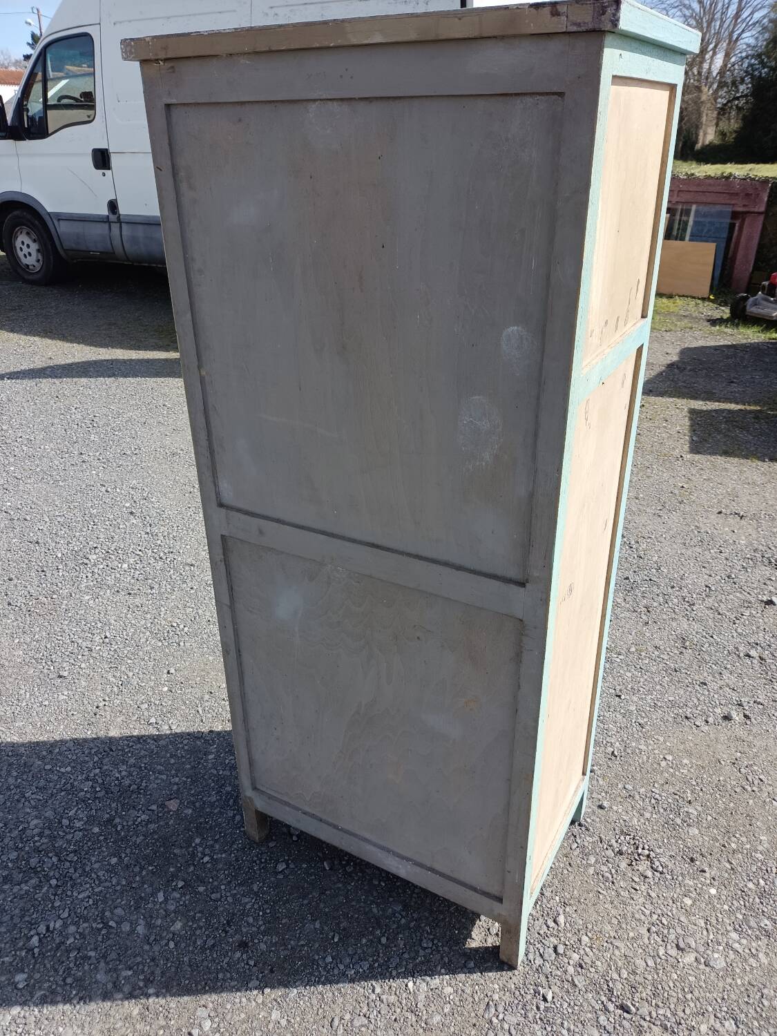 Small 1-door bookcase