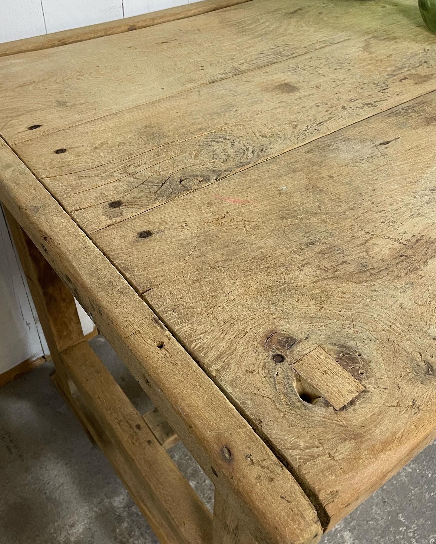 Established old kitchen island