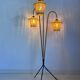 Lampadaire vintage tripode en métal et corde