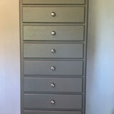 Chiffonier