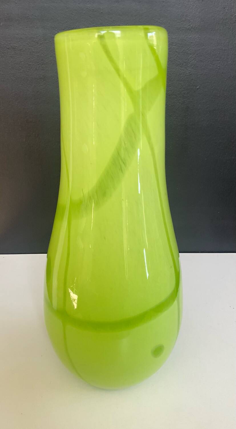 Vintage glass paste vase