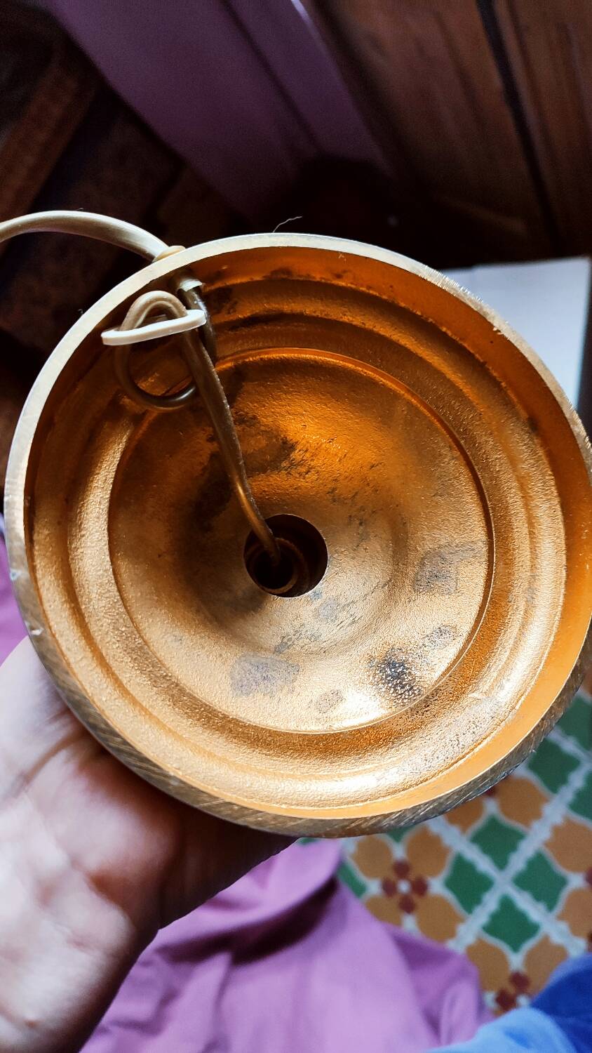 Paire de lampes classiques en bronze