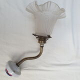 Gooseneck wall light with tulip