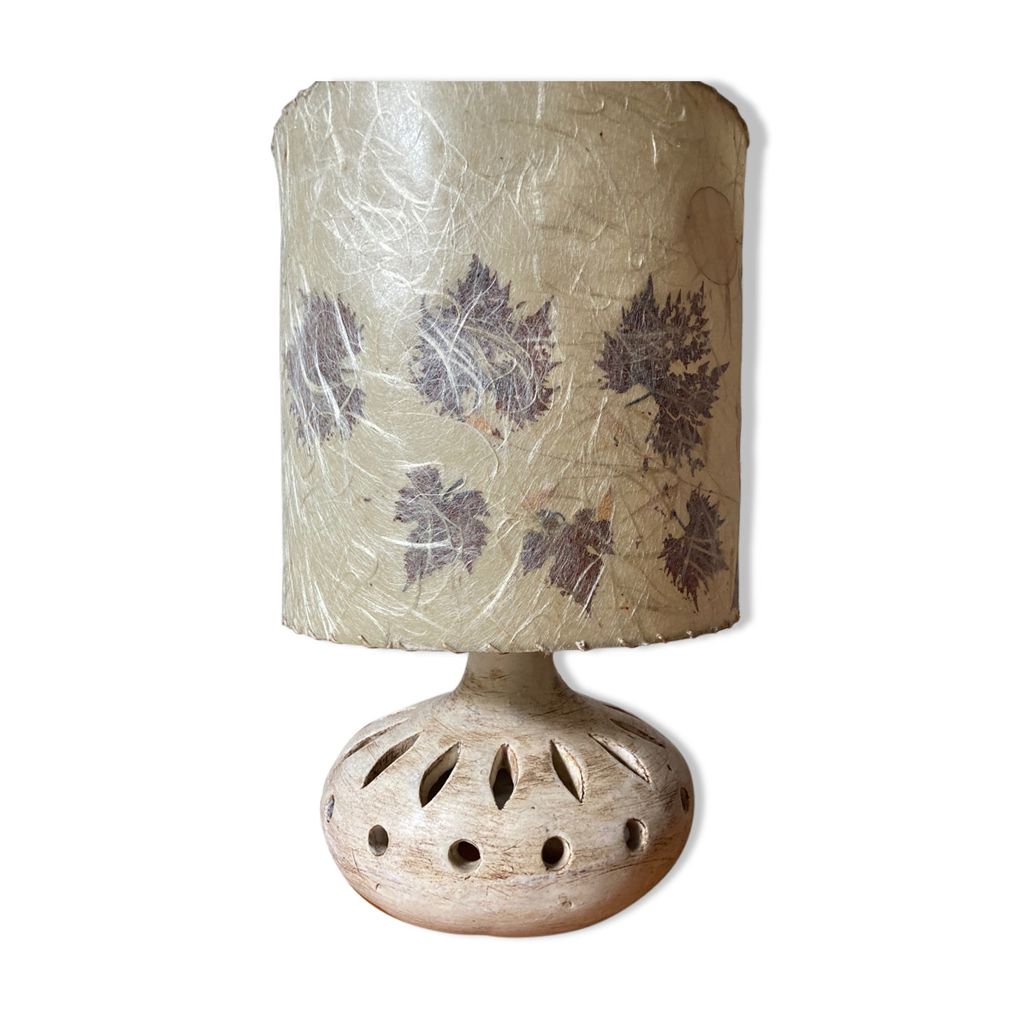 Vintage openwork ceramic lamp and lampshade in dried flowers 70