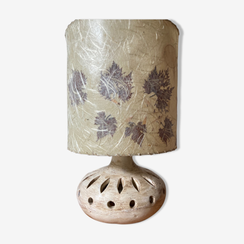 Vintage openwork ceramic lamp and lampshade in dried flowers 70