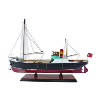 Tintin - Model of the Boat The Golden Toison' - The Mystery of the Wooden Golden Toison 60 cm