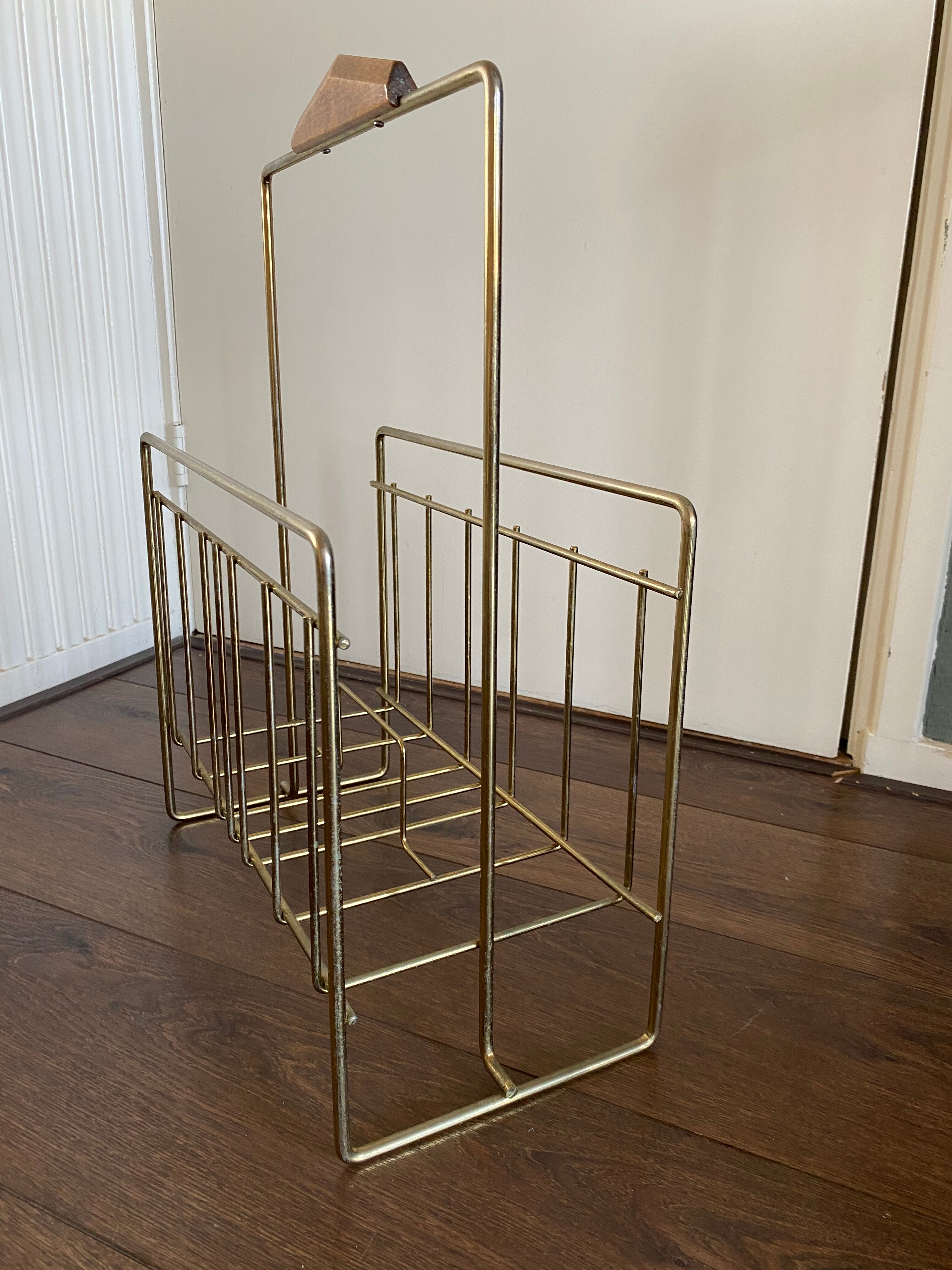 Vintage Magazine Rack in Brass and Wood, 1960s