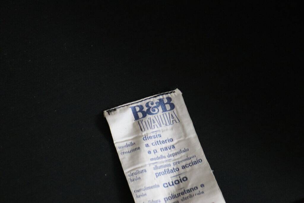 Canapé trois places Diesis en cuir noir, conçu par Antonio Citterio pour B&B Italia, années 1970