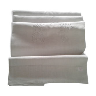Old lin drap fine, ap monogram