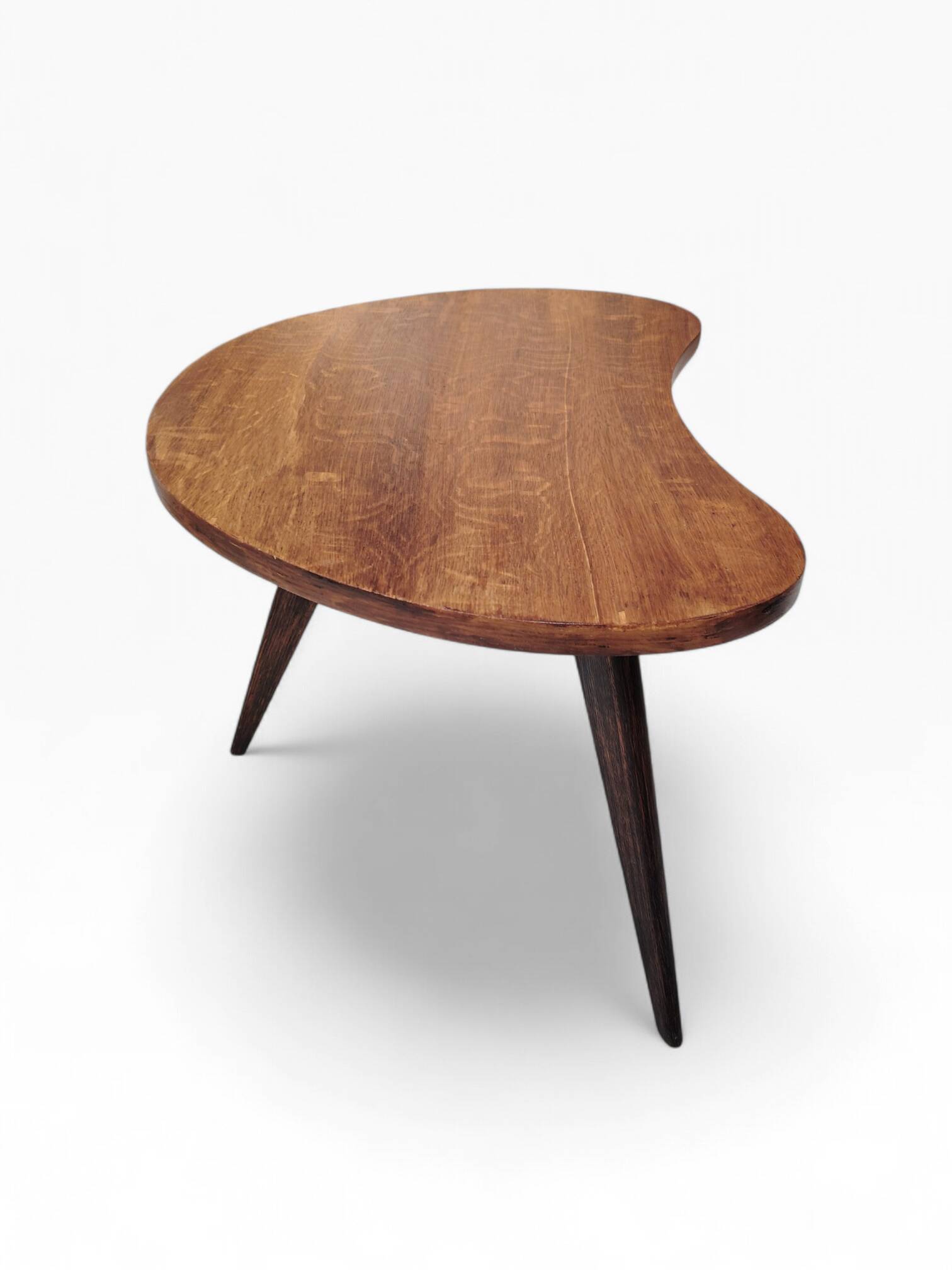 Tripod coffee table in bean shape - 1950s