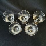 Lot de 5 verres en verre ciselé