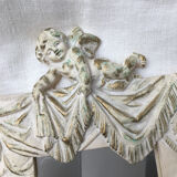 Mirror to pose angel
