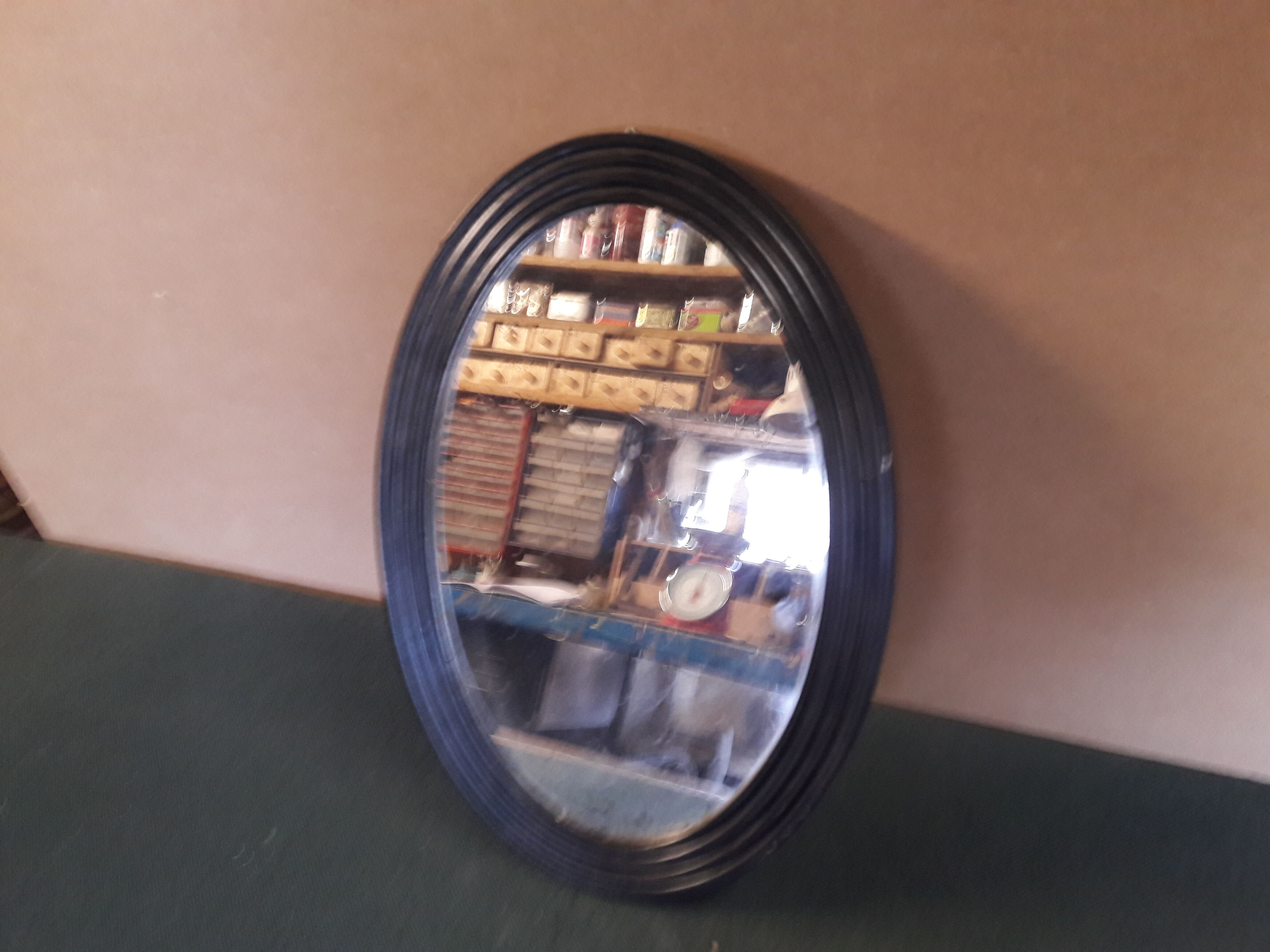 Oval mirror wood